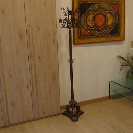 Nuovissimo E Elegante Turin
